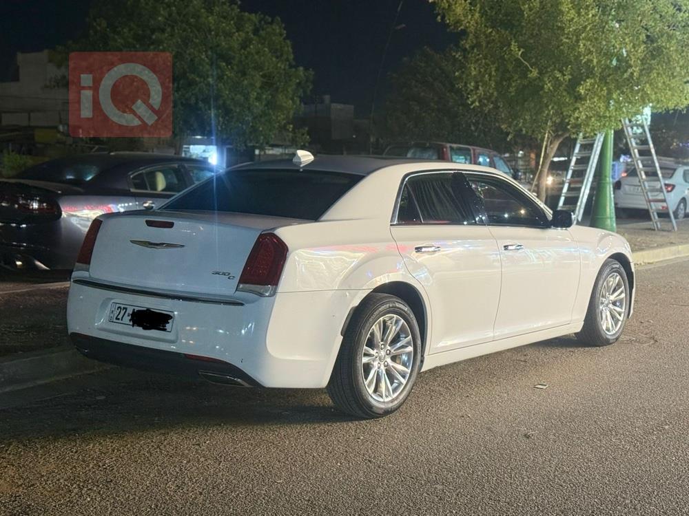 Chrysler 300